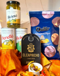Gilda Pinxto Christmas Gift. This kit has everything for the best foodie gift hamper. El Capricho Santona Cantabrian Anchovy( the best anchovies in Ireland we reckon), Perello Gordal Olives,  Reieto Guindilla Green Chillies, Quillo  Gourmet Spanish Crisps. Vera foods Ireleand