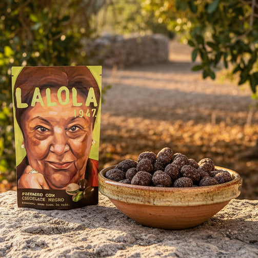 La Lola 1947 Dark Chocolate Covered Pistachios